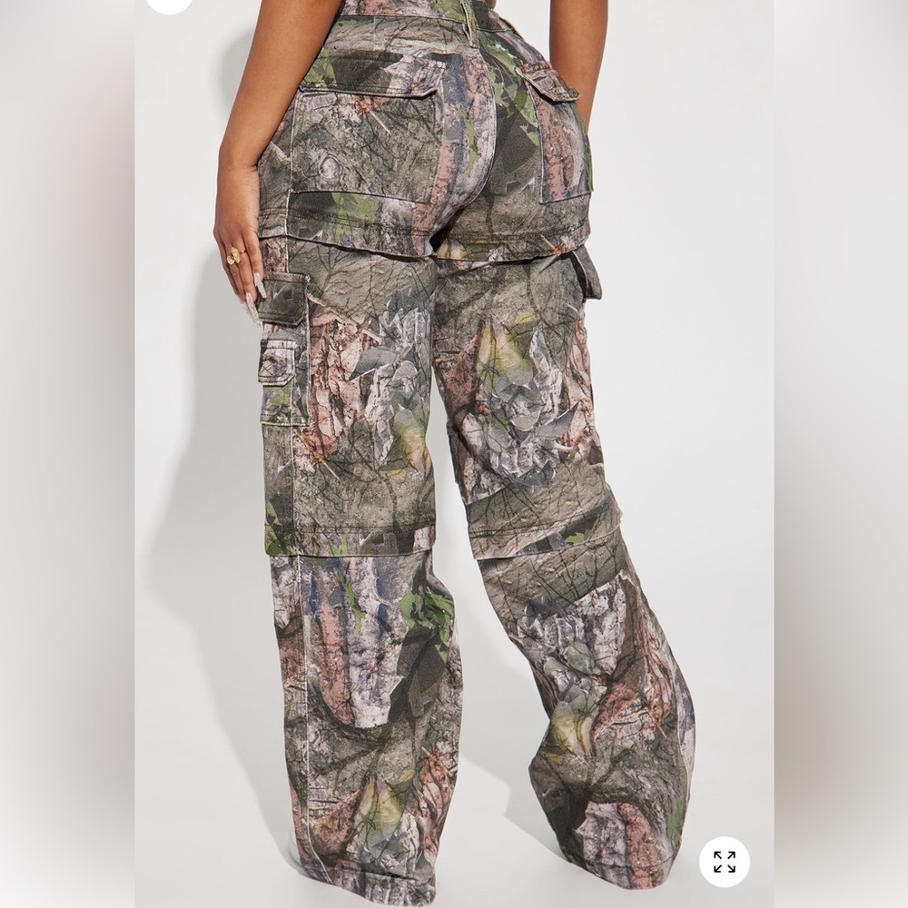 Fashion Nova Women's Wide Leg Camo Cargo Pants - Green/Gray